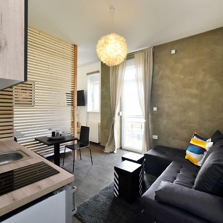 Corner Apartments Savska Загреб Екстериор снимка